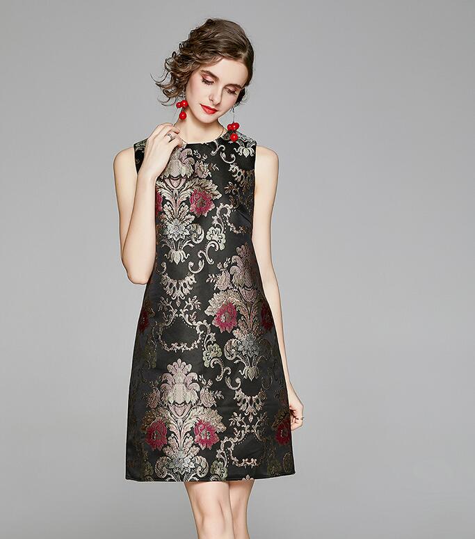round collar frock