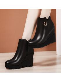 Winter matching ankle boots round boots for women