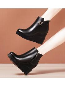 Winter matching ankle boots round boots for women