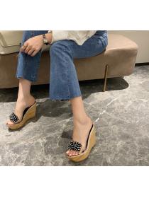Outlet Comfortable Thick bottom Slipper 