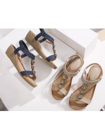 Outlet Fashion Crystal Light Casual Sandal 