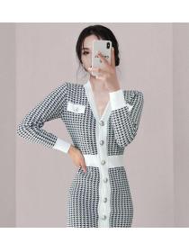 Korean Style V  Neck Grid Printing Slim Dress 