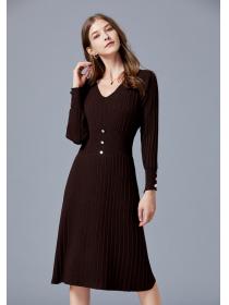 Outlet Bottoming pinched waist long sleeve V-neck dress for women