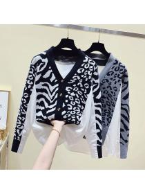 Korea Style V-neck Leopard print Knitting Cardigans
