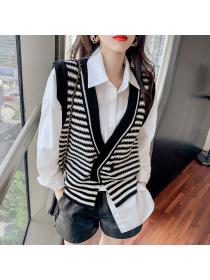 Outlet Irregular hem knitted split coat V-neck two buckle waistcoat