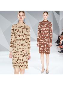 Trending Autumn&Winter Fashion Letter Sweater Long-sleeved Dress