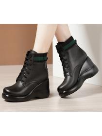 Outlet Quality Winter fashion Thick Flatform Warm Boots