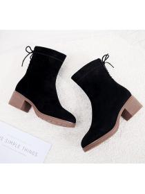  Outlet Autumn&winter British style student ankle boots ( large size 40-43 )Martin boots for women