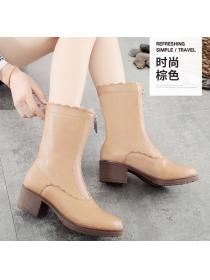 Outlet Fall/winter Medium heel Thick Heel (Large size 40-43 )medium Martin boot 