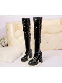 Outlet autumn and winter Sexy thick heel night club thick soles  women's boots