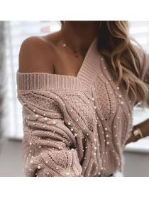 Outlet Autumn new irregular single shoulder long-sleeved V-neck sexy pearl pullover for women