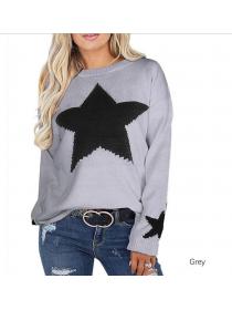 Outlet Winter New women's sweater loose star embroideried pullover knit bottom