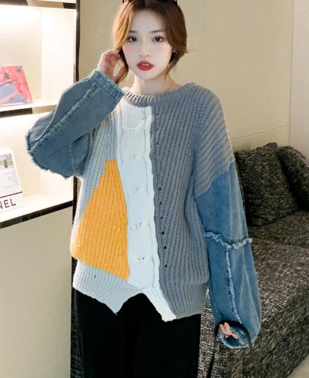 Discount Loose Color Matching Fashion Sweater