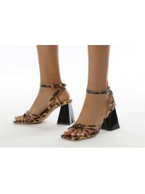 Outlet European fashion leopard print sexy and comfortable personality square heel sandals