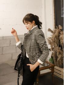 Korean Style Grid Printing Show Waist Short Coat 