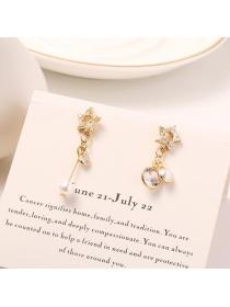 Outlet Korean fashion zircon star pearl pendant asymmetrical earrings