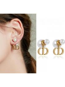 Outlet Korean fashion Vintage style pearl earrings