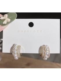 Korean fashion S925 silver needle C-shaped Zircon pearl earrings temperament Simple pearl earrings
