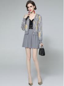Outlet Flower Printing Fashion Knitting Suits 