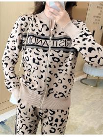 European Style Stand Collars Leopard Grain  Knitting Suits