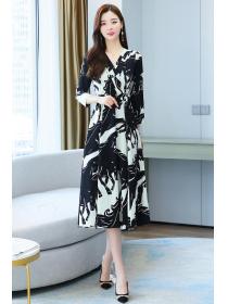Outlet high-end temperament middle-aged Elegant dress for women