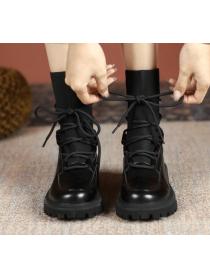 Outlet Comfy Lace-up Martin boots 