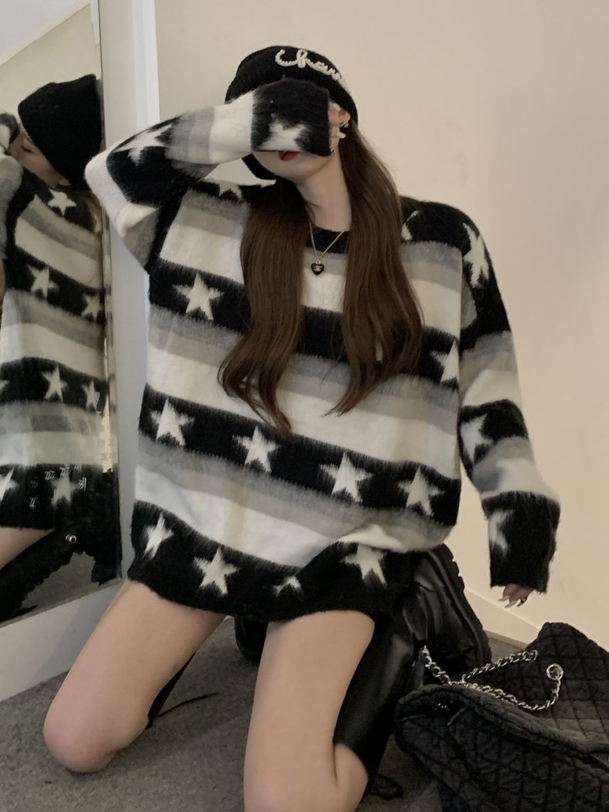 On Sale Stripe Color Matching Loose Knitting Top