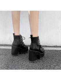 Outlet Winter fashion  Thick Flatform Thick heels Boots for women