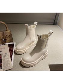 Outlet Fashionable Quality Boots for women