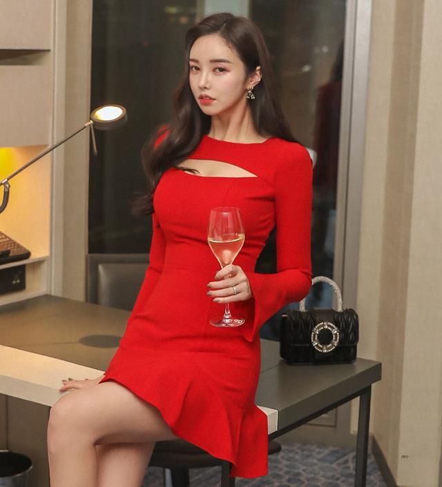 Korean  Style Pure Color Slim Fashion Dress