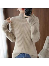 Outlet Women's 100% woolen sweate warm long-sleeved sweater short pullover