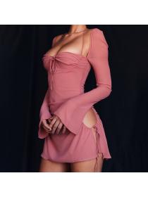 Outlet Hot style Winter new women's fashion long-sleeved square-neck sexy low-cut hollow slim dress