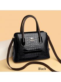 Outlet Women's crossbody shoulder bag patent leather crocodile pattern handbag