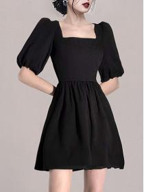Korean style elegant and slim princess puff sleeves square neck A-line skirt