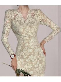 Elegant Lace High Waist Long Sleeve V Neck Fishtail Dress