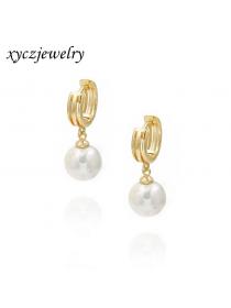 Korean fashion Popular accessories temperament ladies gold plated earrings  jewelry pearl earrings