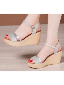 Outlet New style platform thick sole soft sole comfortable sandals