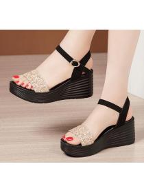 Outlet Matching Fashion Open Toe Sandals Rhinestone Sandals