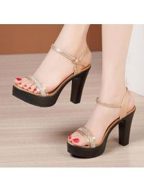 Outlet Summer platform open toe fashion matching sandals with diamonds