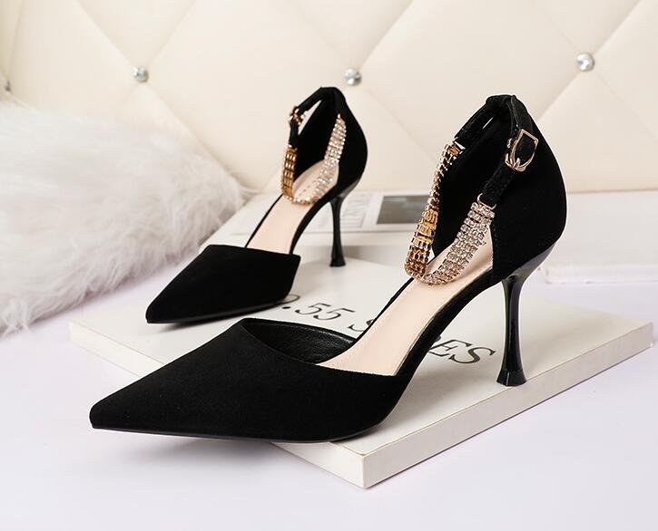 Outlet sexy pointed high-heeled shoes net red one word with rhinestones sexy sandals hollow women...