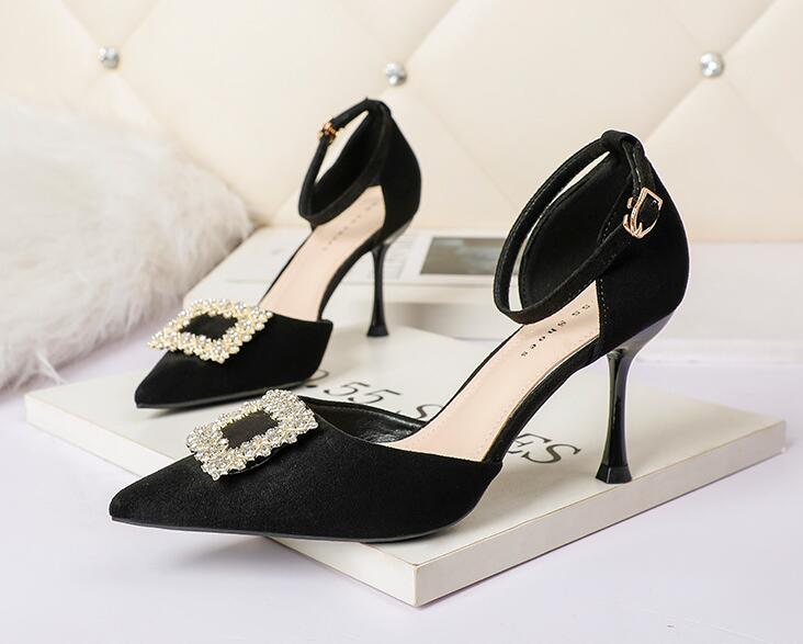 Outlet Fashion pointed-toe rhinestone high-heeled shoes square buckle sandals