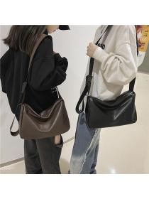 Outlet Fashion Sports shoulder bag Casual messenger bag for men