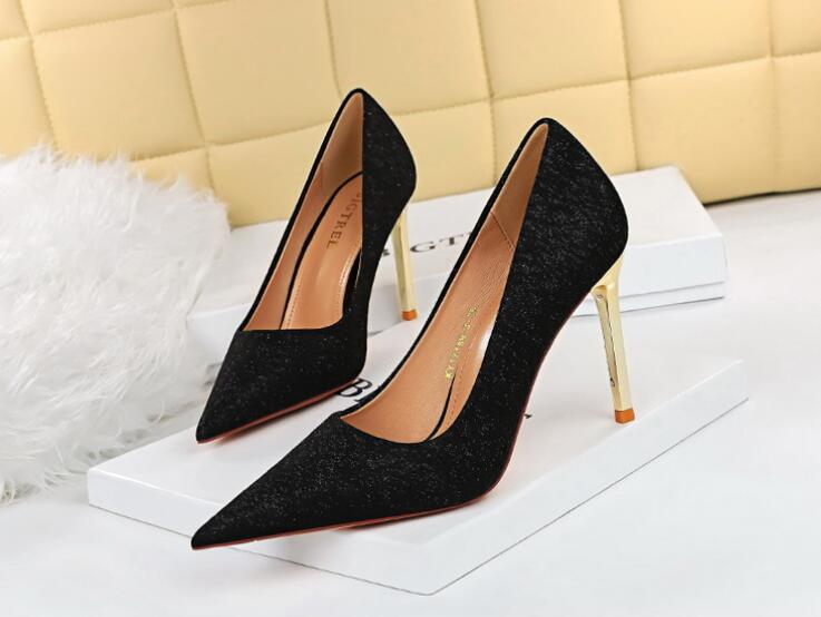 Outlet European style sexy Suede high heels