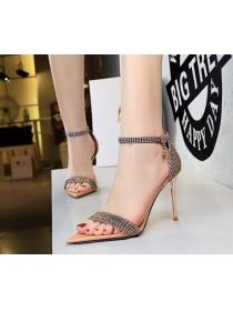 Outlet European fashion sexy banquet summer high-heeled shoes open-toe sandals