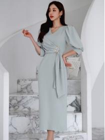 Korean Style temperament slim V-neck fashion waist and slim bag hip mid-length dress