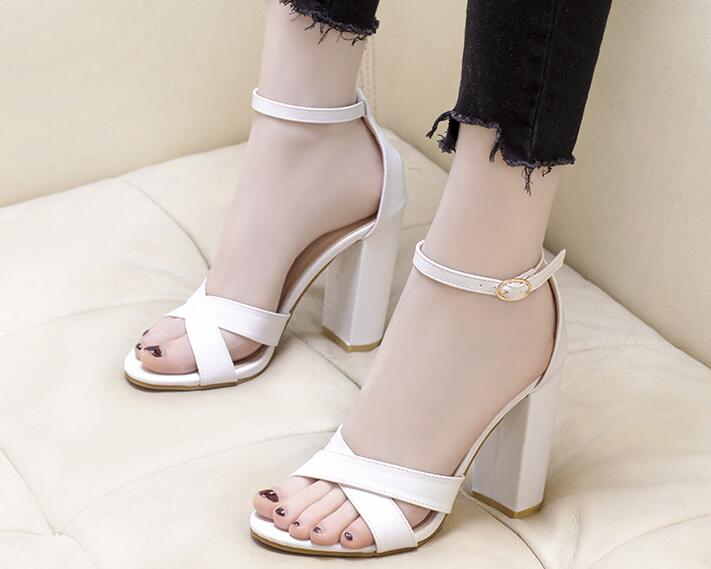 [35-42] chunky high heel sandals