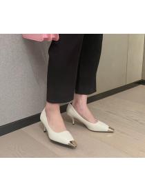 New fashion catwalk square head high-heeled shoes 