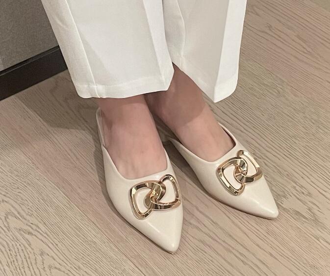 Outlet New fashion temperament high-heeled slippers