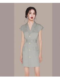 Korean Style V  Collars Show Waist Leisure Dress 