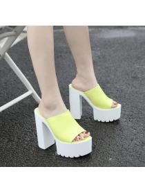 Simple style Chunky heel waterproof platform sippers